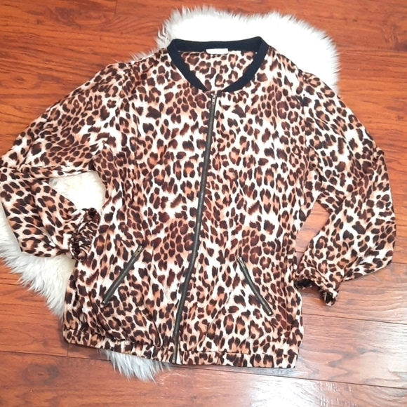 Wet Seal Jackets & Blazers - Wet Seal Plus Leopard Bomber Jacket
